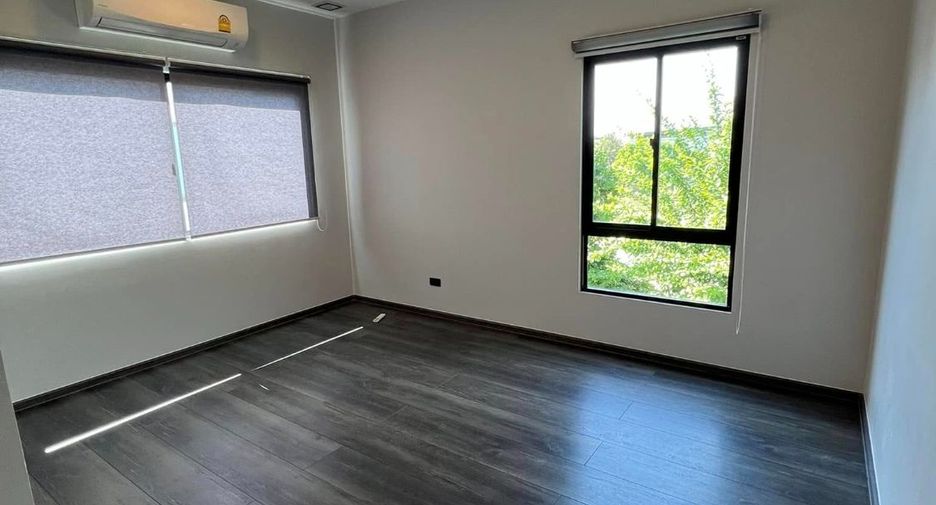 出售 3 卧室 独立屋 在 Bang Phli, Samut Prakan