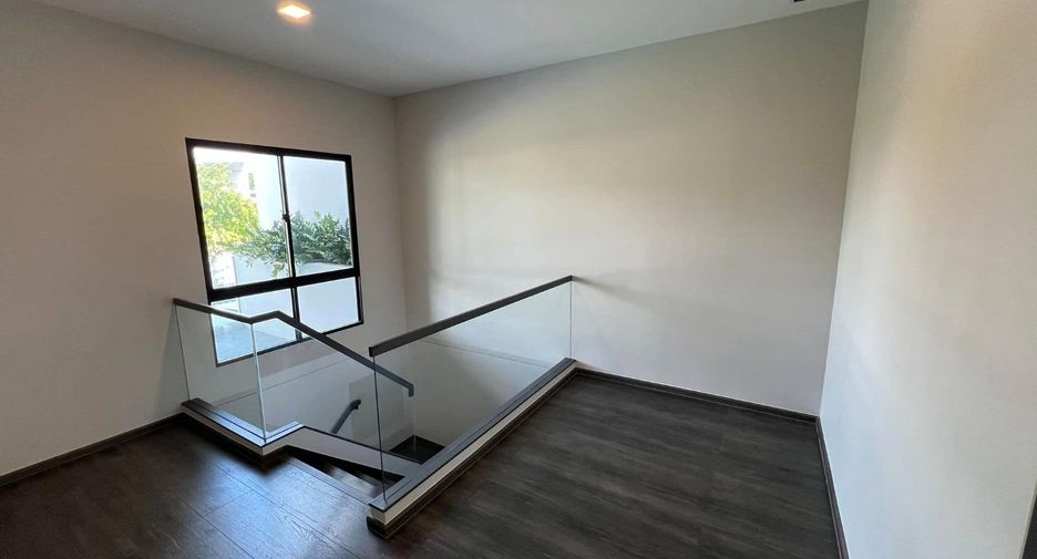 出售 3 卧室 独立屋 在 Bang Phli, Samut Prakan