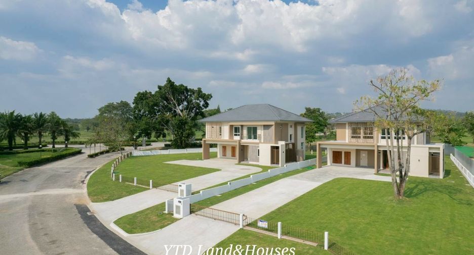 For sale 4 bed house in Si Racha, Chonburi