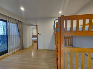 À louer 2 chambres appartement à Khlong Toei, Bangkok