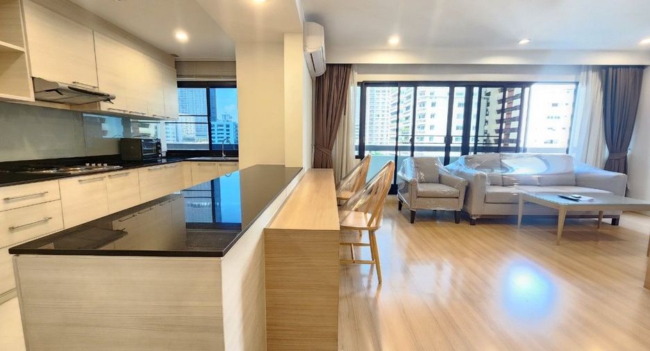 For rent 2 bedrooms apartment in Khlong Toei, Bangkok