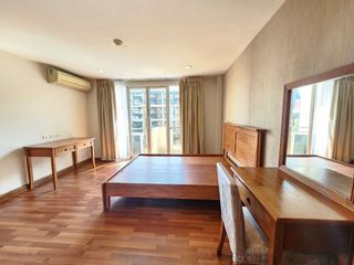 À louer 3 chambres appartement à Pathum Wan, Bangkok