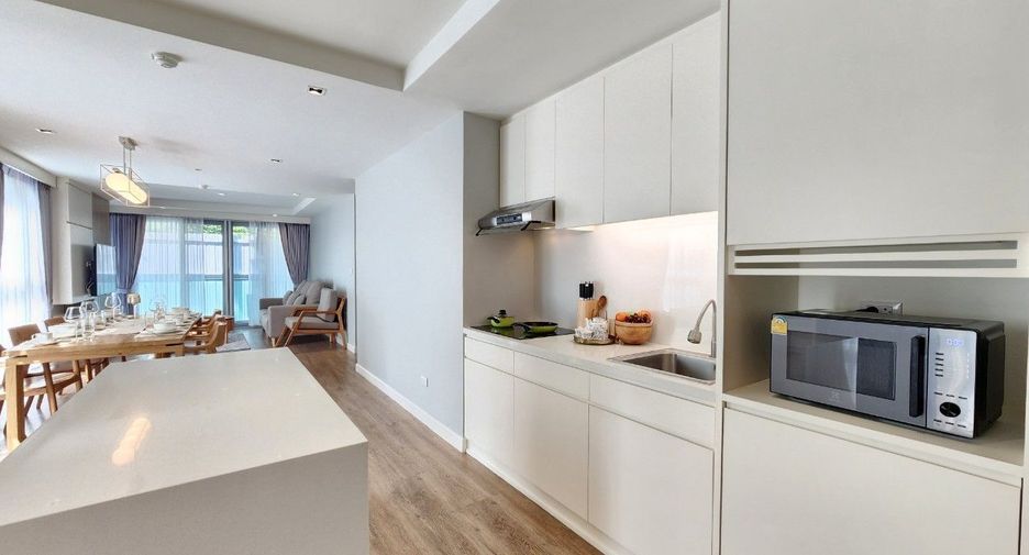 For rent 2 bedrooms apartment in Khlong Toei, Bangkok