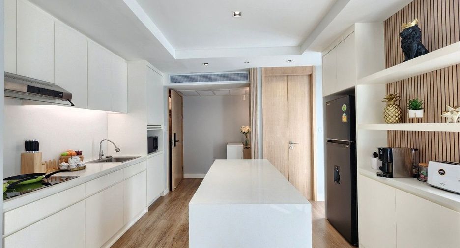 For rent 2 bedrooms apartment in Khlong Toei, Bangkok