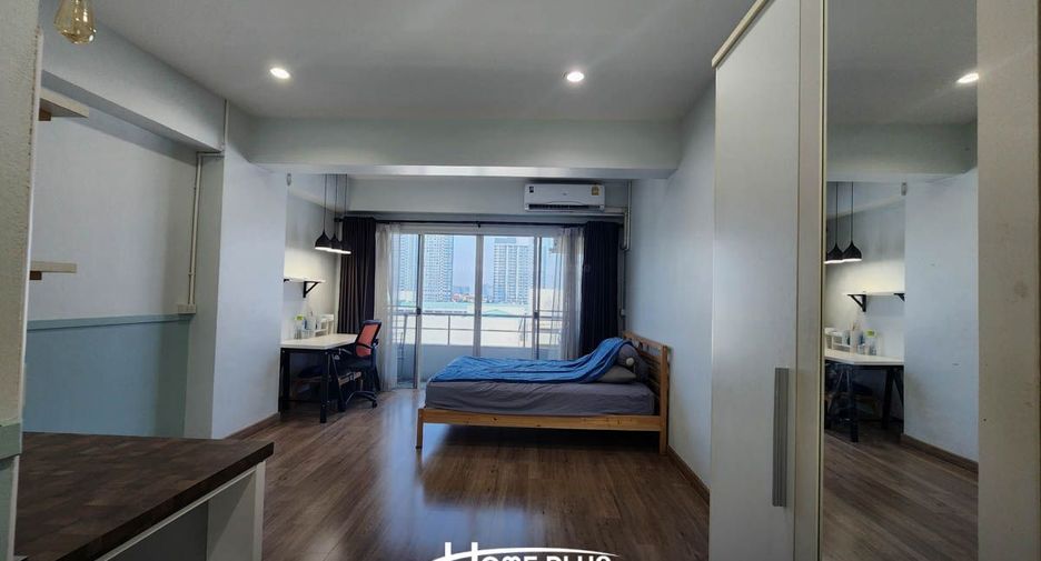 For sale 1 bed condo in Thon Buri, Bangkok
