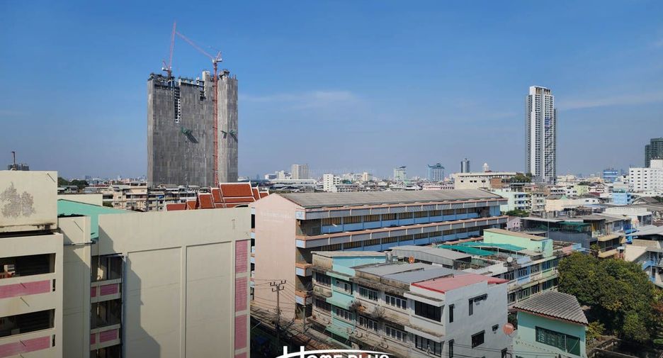 For sale 1 bed condo in Thon Buri, Bangkok