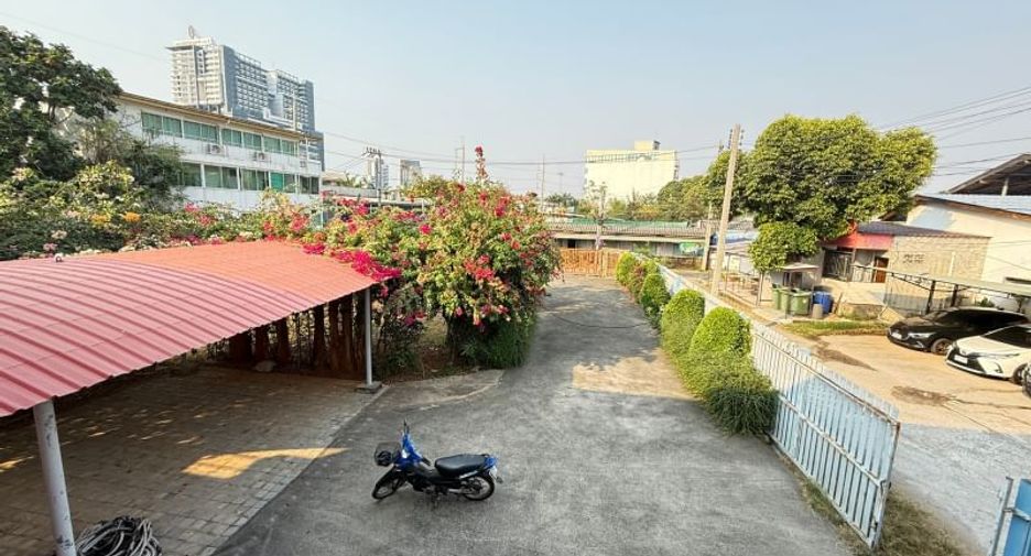 For rent and for sale 3 bedrooms house in Si Racha, Chonburi