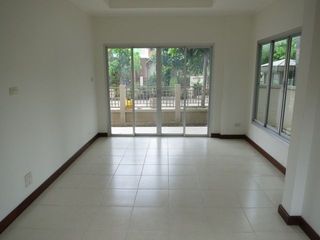 出售 3 卧室 独立屋 在 Min Buri, 曼谷