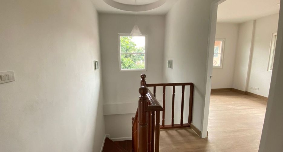 For sale 3 bedrooms house in Sai Mai, Bangkok