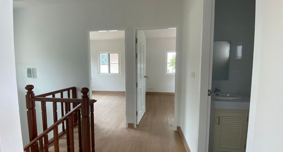 For sale 3 bedrooms house in Sai Mai, Bangkok