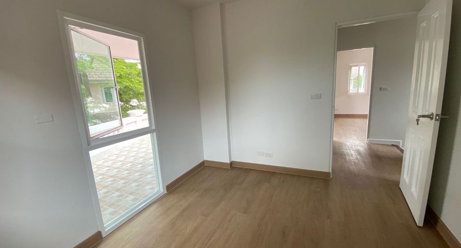 For sale 3 bedrooms house in Sai Mai, Bangkok