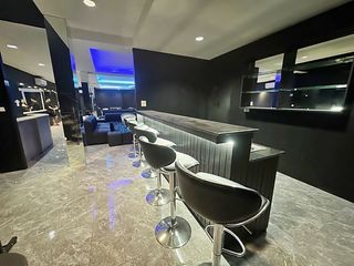 Local comercial en alquiler en Watthana, Bangkok