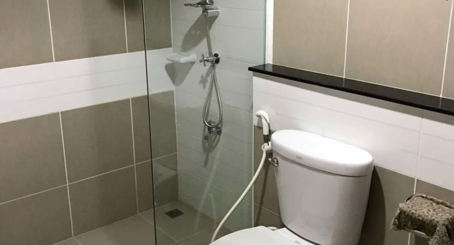 For rent and for sale 3 bedrooms house in Si Racha, Chonburi