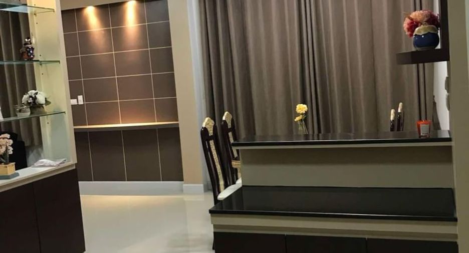 For rent and for sale 3 bedrooms house in Si Racha, Chonburi