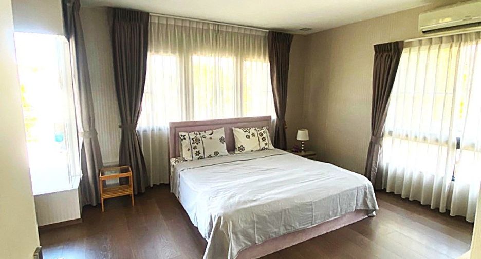 Haus zur Miete mit 5 Zimmer in Bang Phli, Samut Prakan