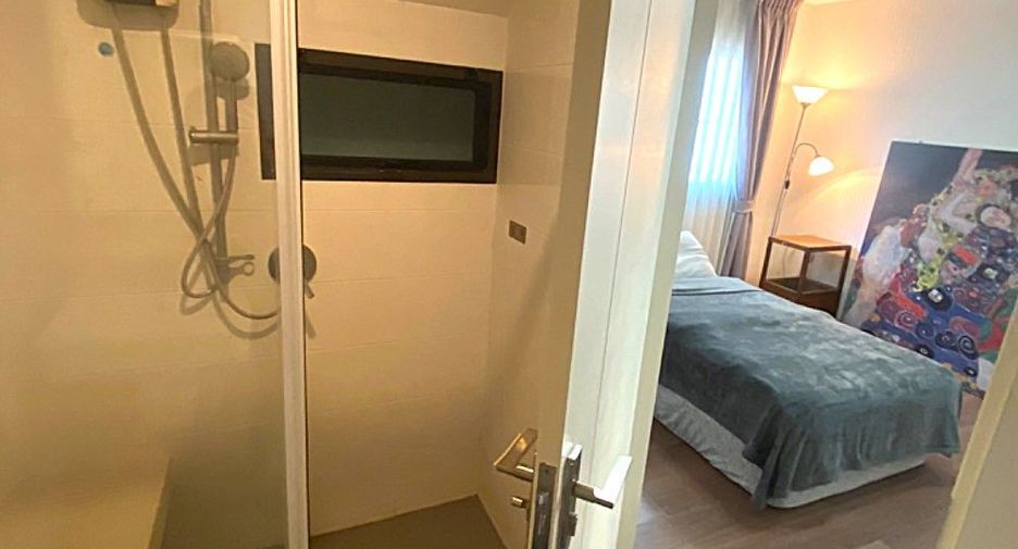 Haus zur Miete mit 5 Zimmer in Bang Phli, Samut Prakan