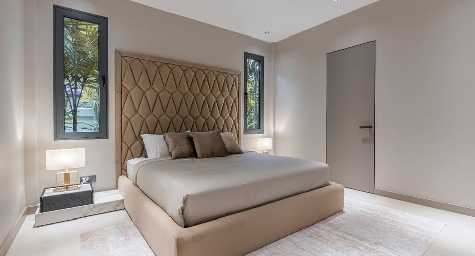 For sale 4 bedrooms villa in Bang Lamung, Chonburi