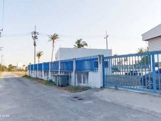 For sale 2 bed warehouse in Si Racha, Chonburi