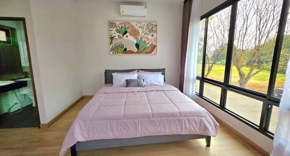 For rent 4 bedrooms house in Mueang Chiang Mai, Chiang Mai