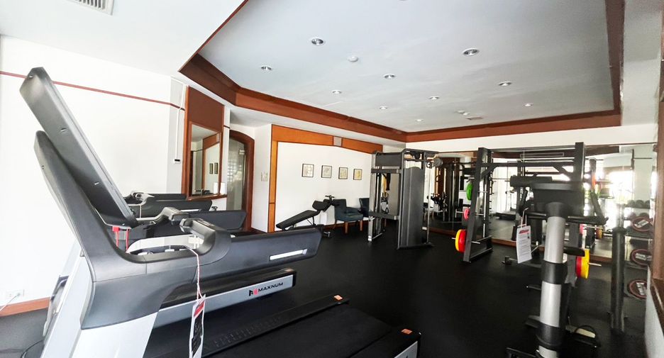 For sale 1 Beds condo in Khlong Toei, Bangkok