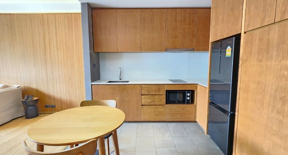 For rent 1 bed apartment in Khlong Toei, Bangkok
