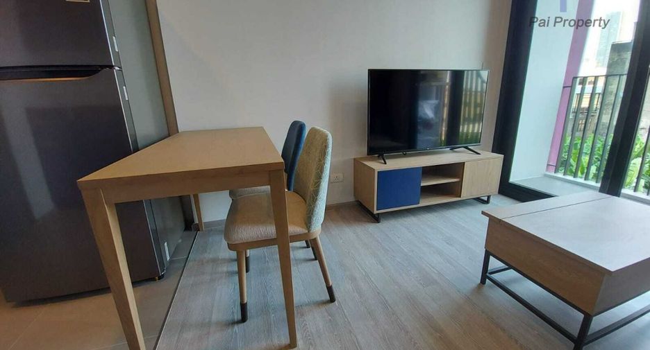 For sale 1 bed condo in Watthana, Bangkok