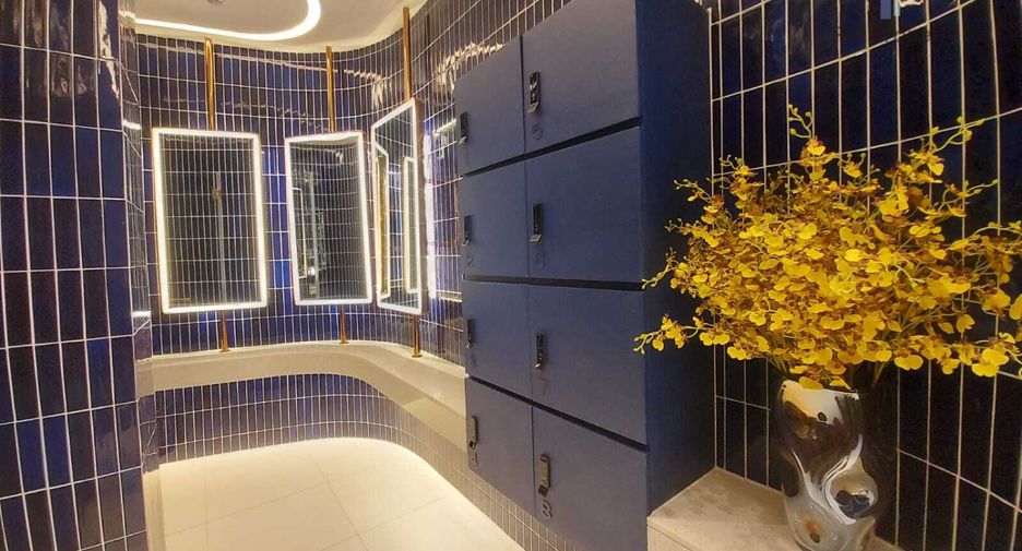 For sale 1 bed condo in Watthana, Bangkok