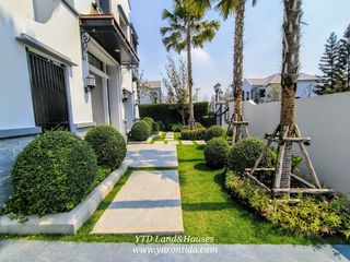 For sale 4 bedrooms house in Saphan Sung, Bangkok