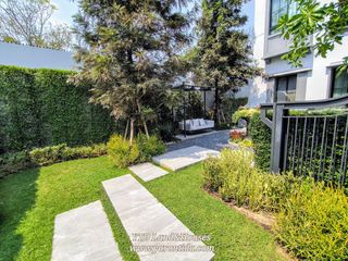 For sale 4 bedrooms house in Saphan Sung, Bangkok