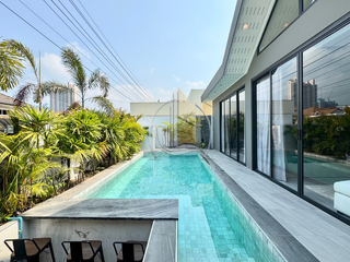 Casa en alquiler de 4 habitaciones en Bang Lamung, Chonburi