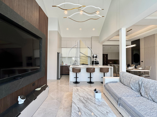 Casa en alquiler de 4 habitaciones en Bang Lamung, Chonburi