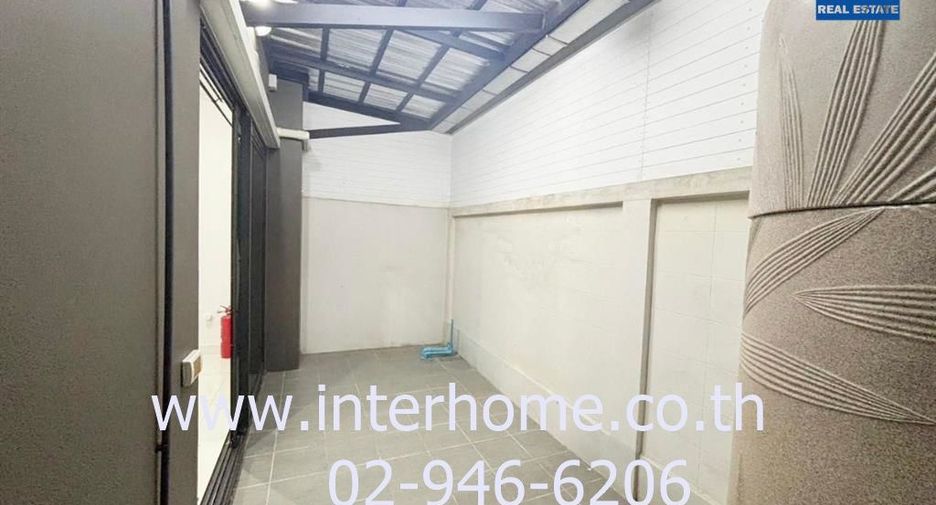 For sale 3 bed townhouse in Pak Kret, Nonthaburi
