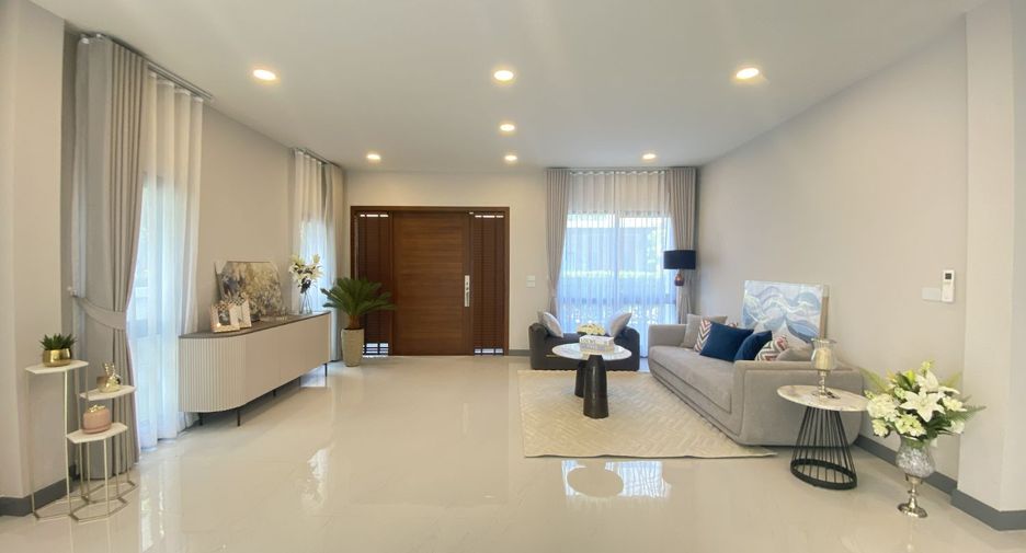 For rent 5 Beds house in Bang Phli, Samut Prakan