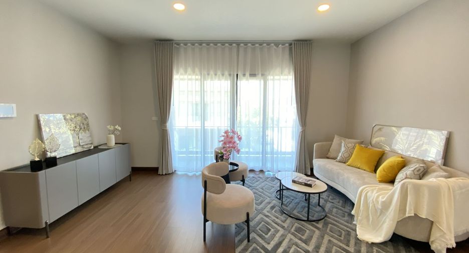 For rent 5 Beds house in Bang Phli, Samut Prakan