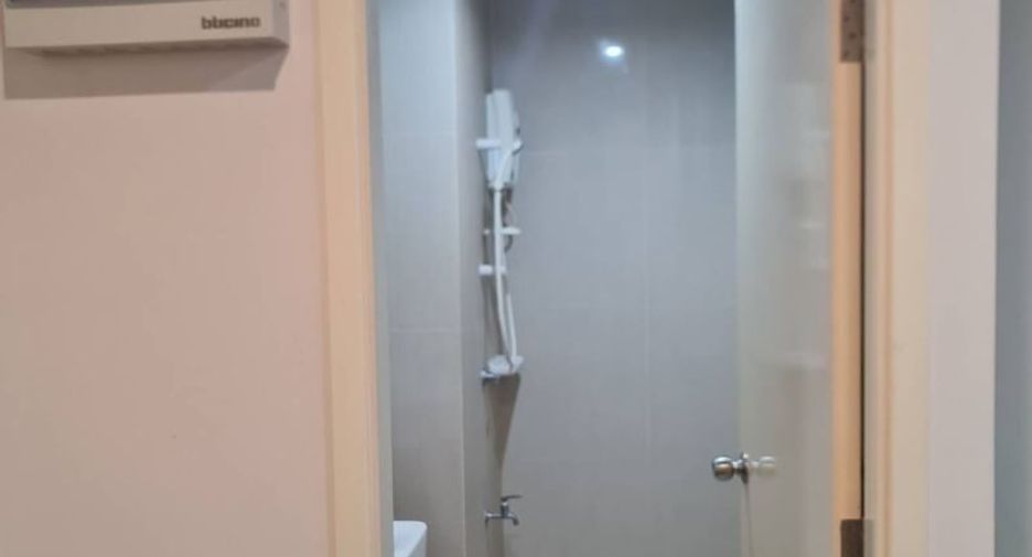 For sale 1 bed condo in Bang Sue, Bangkok
