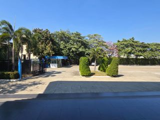 For sale retail Space in Thanyaburi, Pathum Thani