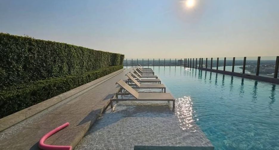 For sale 1 bed condo in Bang Sue, Bangkok