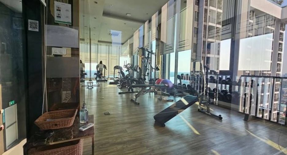 For sale 1 bed condo in Bang Sue, Bangkok