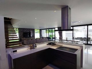 For sale 5 bedrooms house in Bang Lamung, Chonburi