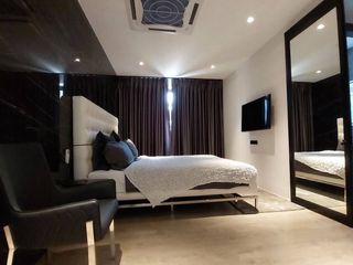 For sale 5 bedrooms house in Bang Lamung, Chonburi