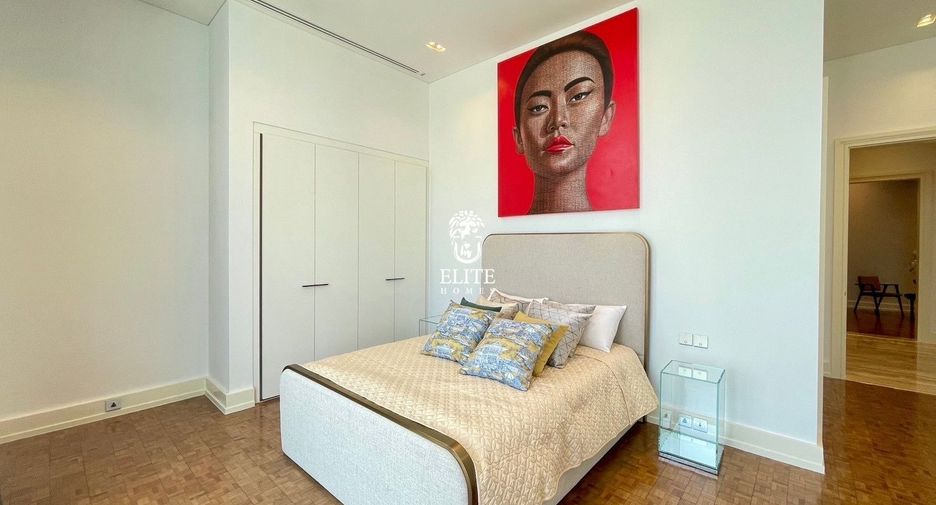 Condo en alquiler y en venta de 3 habitaciones en Sathon, Bangkok