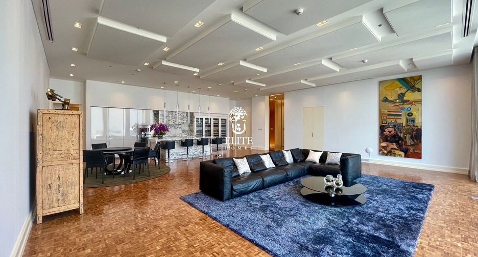 Condo en alquiler y en venta de 3 habitaciones en Sathon, Bangkok