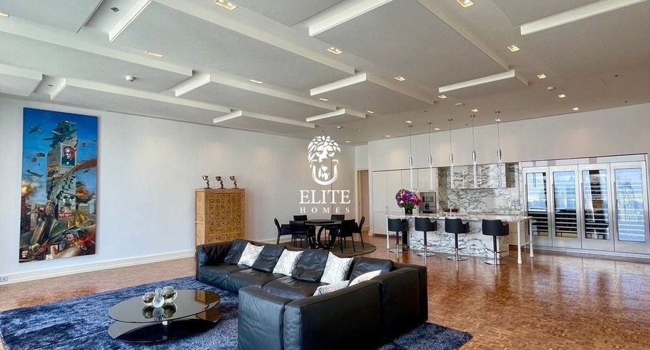 Condo en alquiler y en venta de 3 habitaciones en Sathon, Bangkok