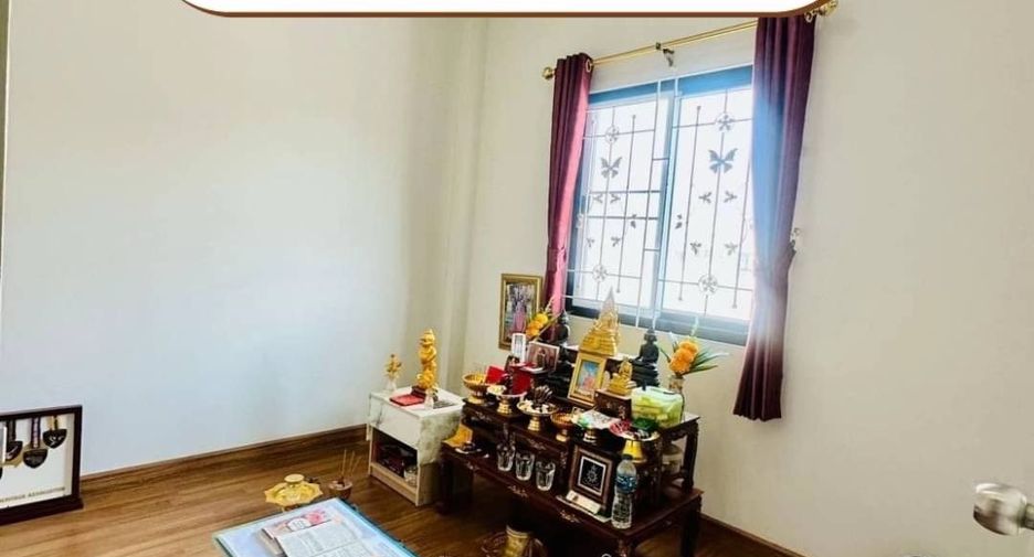出售 4 卧室 独立屋 在 Si Racha, Chon Buri