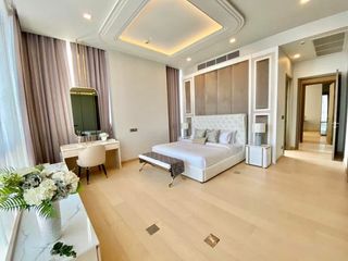 For rent 3 Beds condo in Watthana, Bangkok