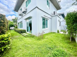 For sale 3 bedrooms house in Khlong Sam Wa, Bangkok