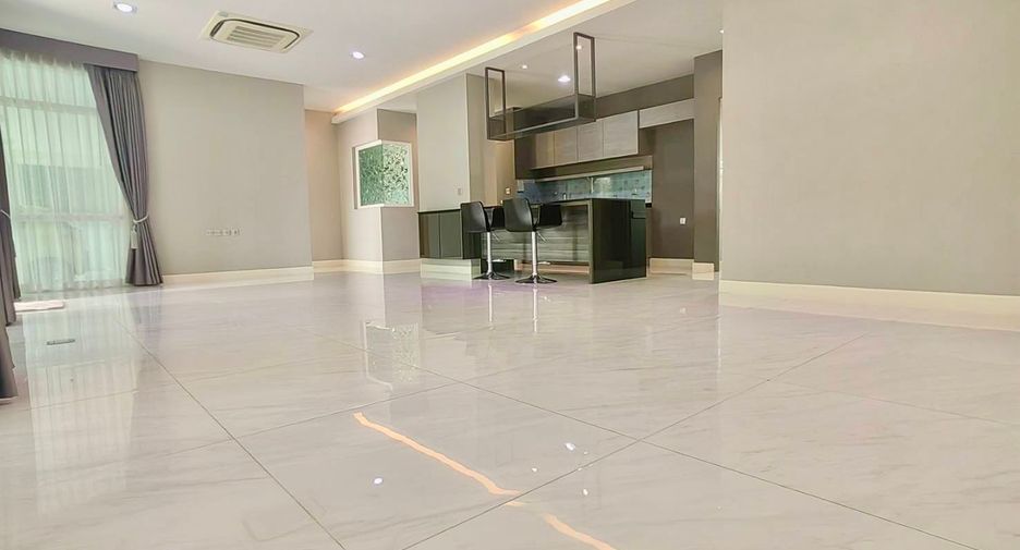 À vendre 4 chambres maison à Sai Mai, Bangkok