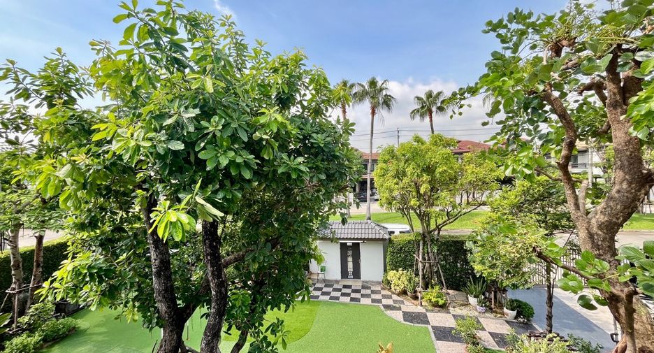 À vendre 4 chambres maison à Sai Mai, Bangkok