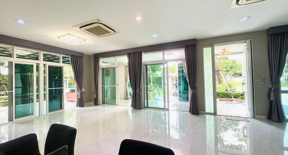À vendre 4 chambres maison à Sai Mai, Bangkok