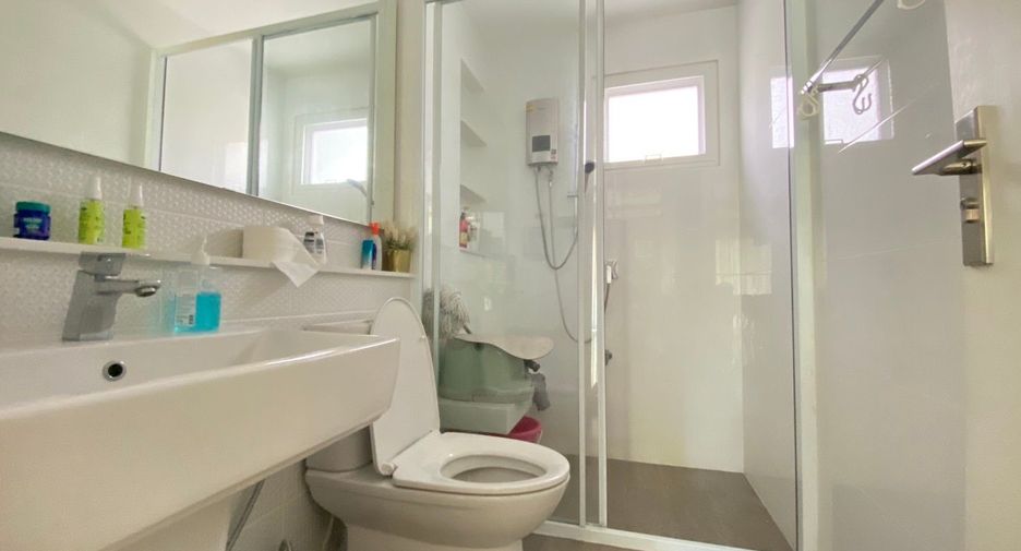 Haus zum Kauf mit 3 Zimmer in Lat Krabang, Bangkok
